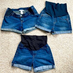 Lot of S/M Maternity Jean shorts
